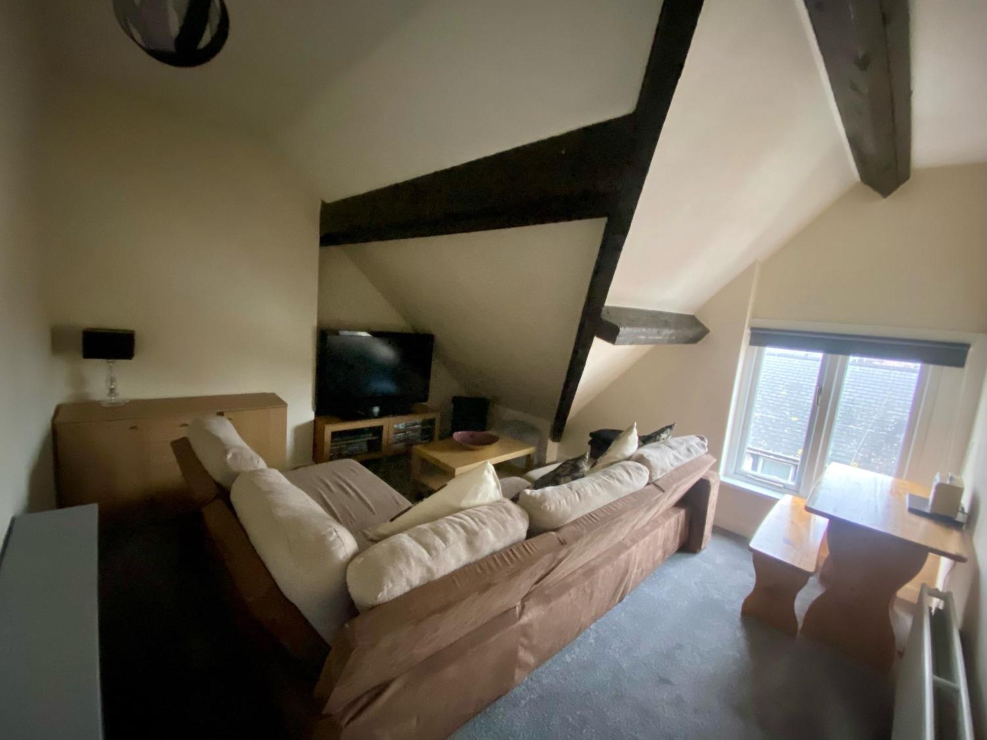 Apartment Aisha's Attic Rhyl