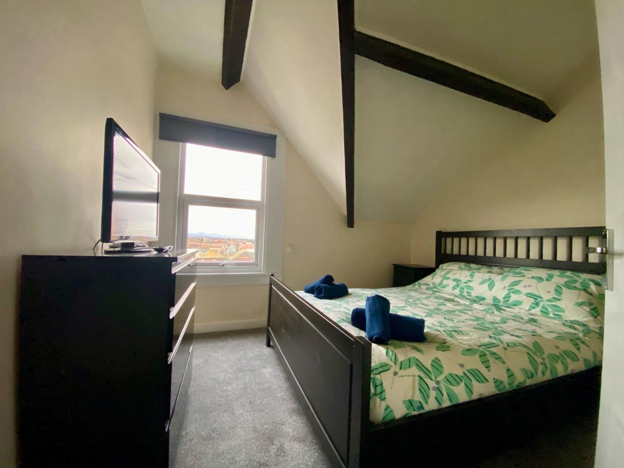 Apartment Aisha's Attic Rhyl